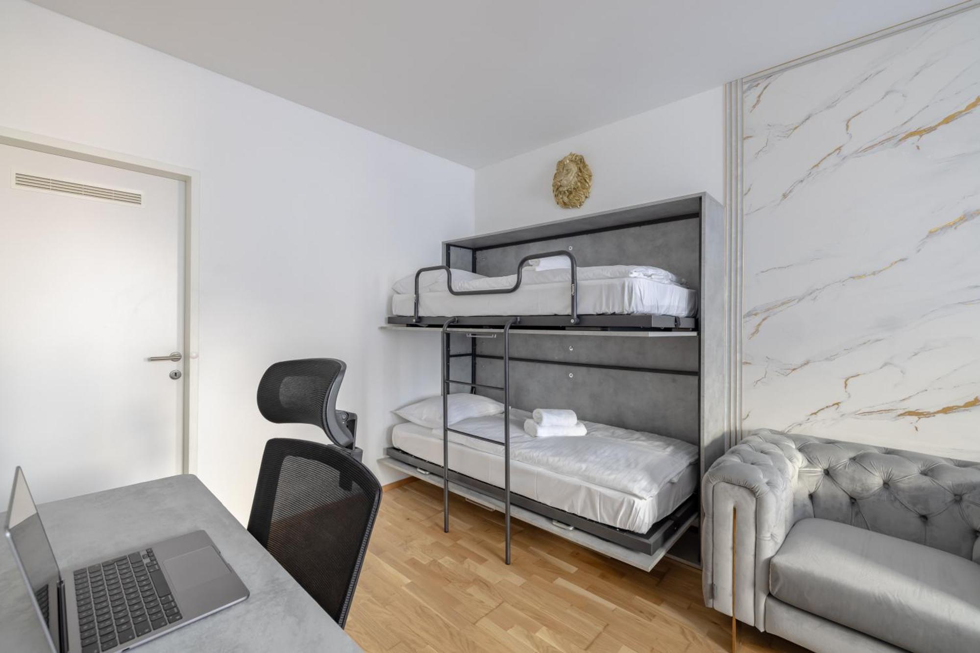Ea- Design Naehe Hauptplatz